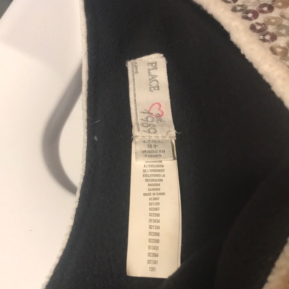 Hat - Picture 3 of 6